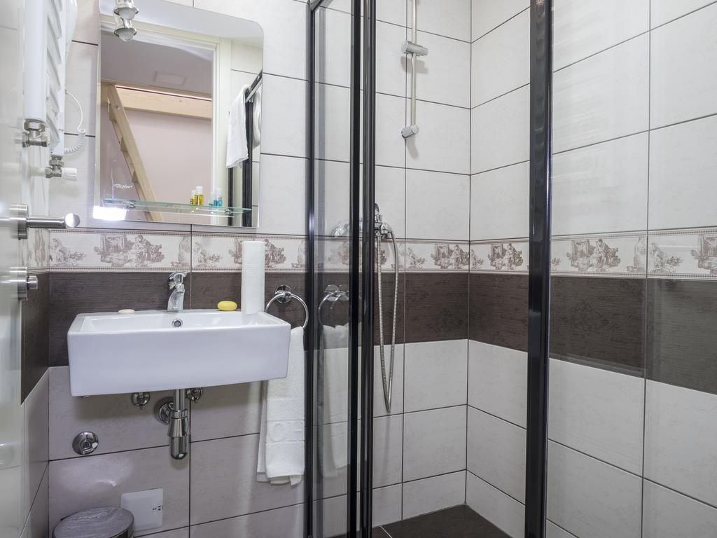 Guest House Vida Belgrado Kamer foto